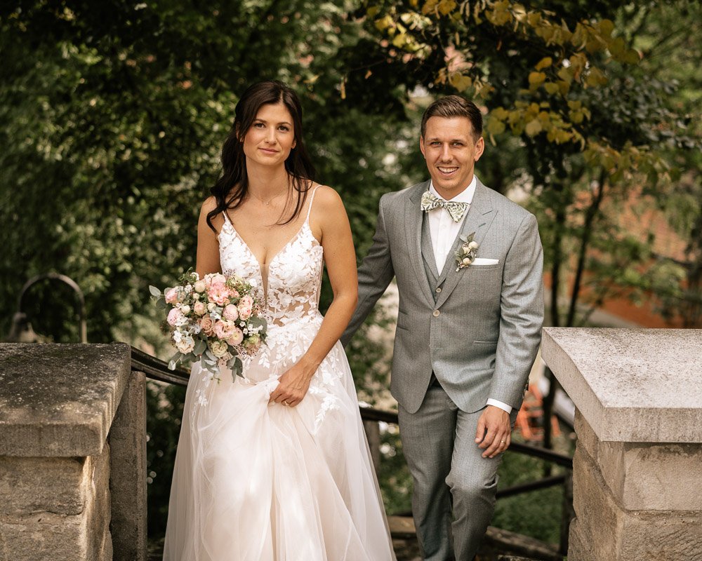 Brautpaar beim Hochzeitsshooting